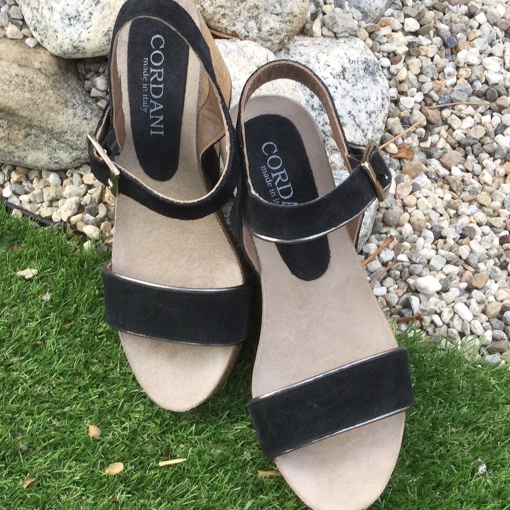 ◾️ Cordani Black Cork Wedge ◾️